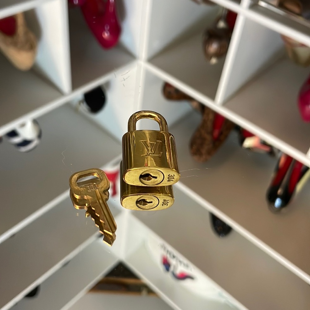 Louis Vuitton Brass Lock & Key #304 Set 2